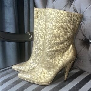 ✨ ⭐️Golden Glamour Croc Stiletto Boots ✨ 🌟